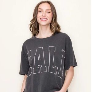 Tres Bien | Oversized Dark Gray Cali Shirt size Small